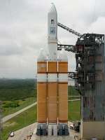 Delta 4 Heavy on launch pad (Boeing)