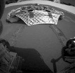 Opportunity image of its lander (NASA/JPL)