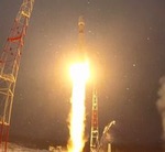 Soyuz-2.1b launch of Lotos satellite, December 2017 (Roscosmos)