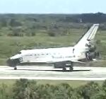 STS-110 landing at KSC (NASA)