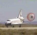 STS-111 landing of Endeavour (NASA)