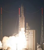 Ariane 5 launch of Hispasat 1E and Koreasat 6 (Arianespace)