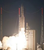 Ariane 5 launch of Hispasat 1E and Koreasat 6 (Arianespace)