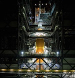SLS in the VAB (NASA/KSC)