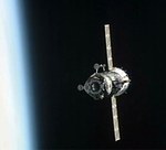 Soyuz TMA-06M approaching ISS (NASA)