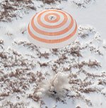 Soyuz TMA-16 landing (NASA)