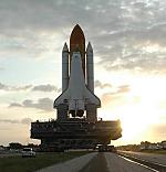 STS-117: May 2007 rollout (NASA/KSC)