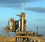 STS-118: rollout to launch pad (NASA/KSC)