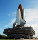 STS-120: rollout (NASA/KSC)