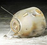 Shenzhou 4 after landing (Xinhua)