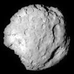 Stardust image of Wild-2 nucleus showing features (NASA/JPL)